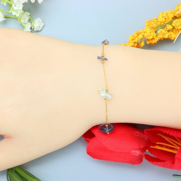 "Elegant & Trendy Bracelet, A Perfect Gift for Women, Thoughtful, EVCH1035 - Picture 1 of 7